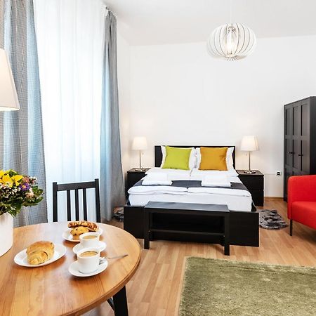 Studio Apartment Financial Park Belgrad Exterior foto