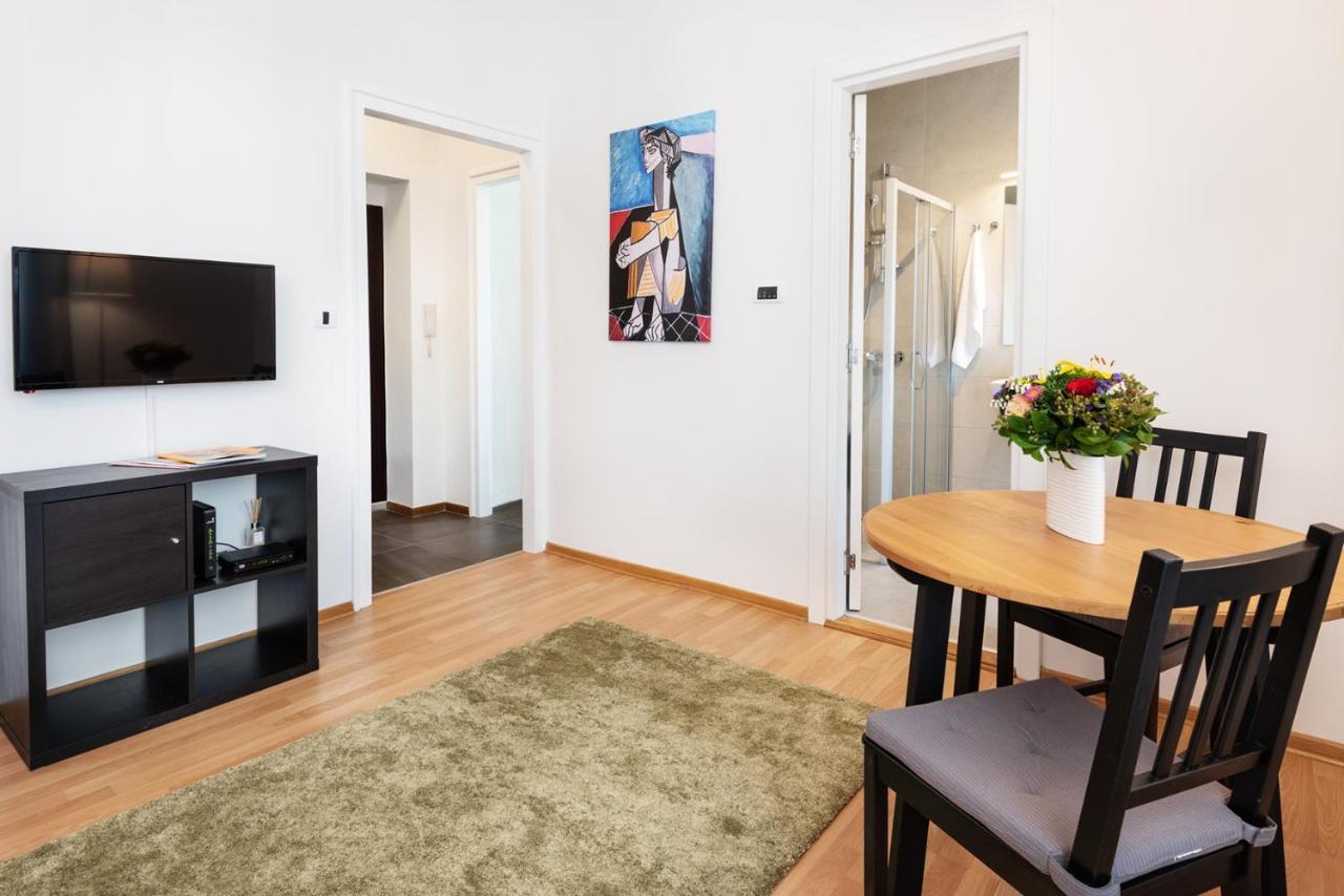Studio Apartment Financial Park Belgrad Exterior foto